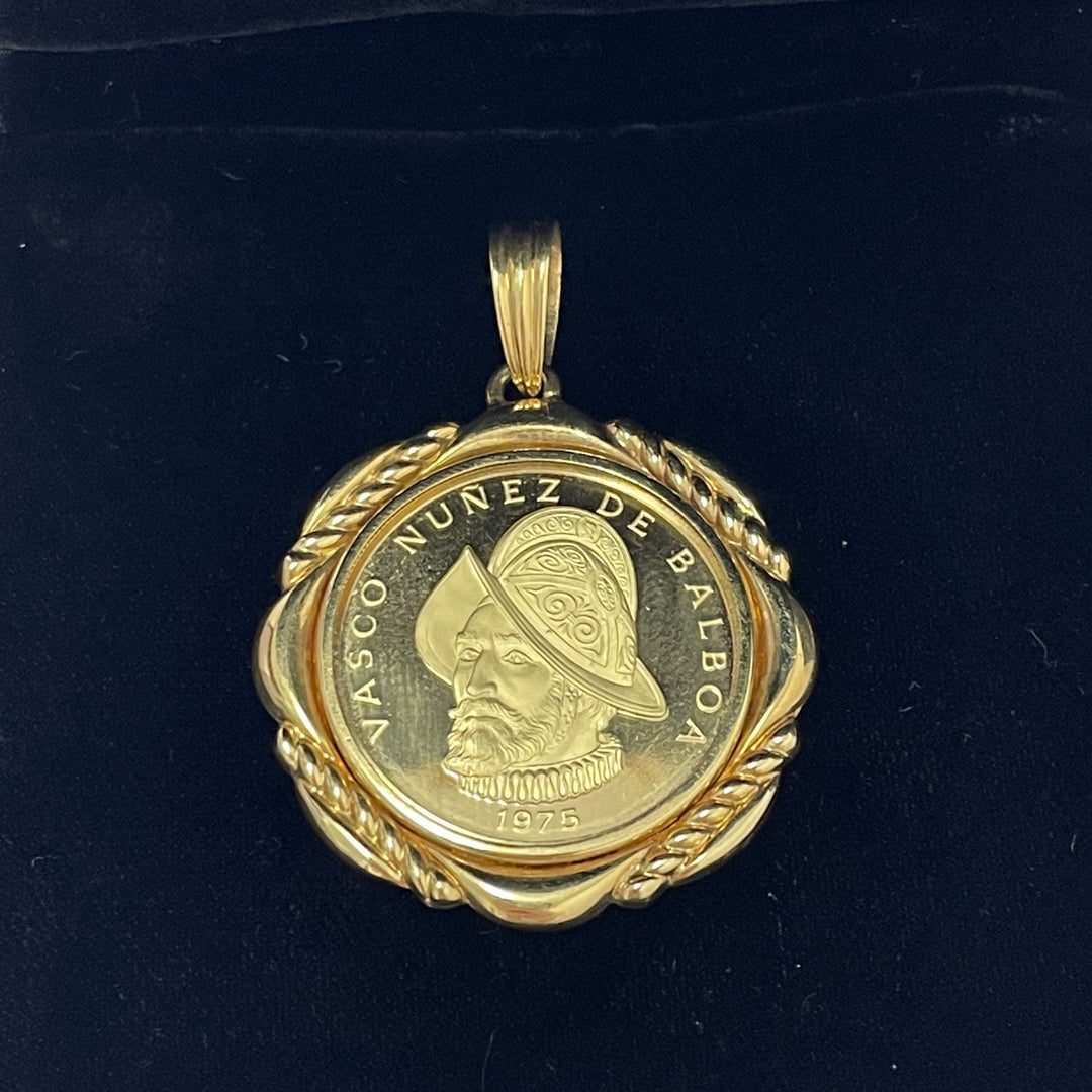 パナマ 5バルボア 銀貨 1975年 ベリサリオ・ポラス Yahoo!オークション - 1975年 5バルボア銀貨 サイモン・ボリバー