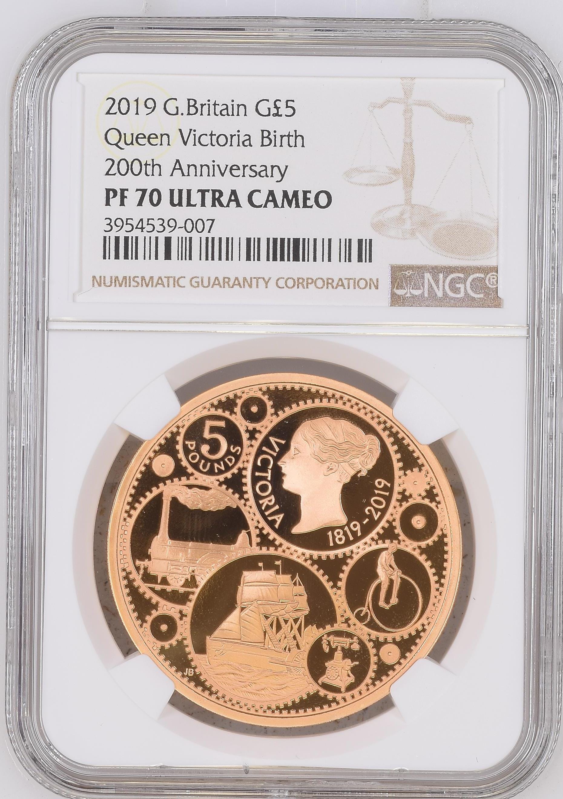 2019 イギリス ヴィクトリア女王生誕200周年 £5金貨 NGC PF70UCAM 箱 