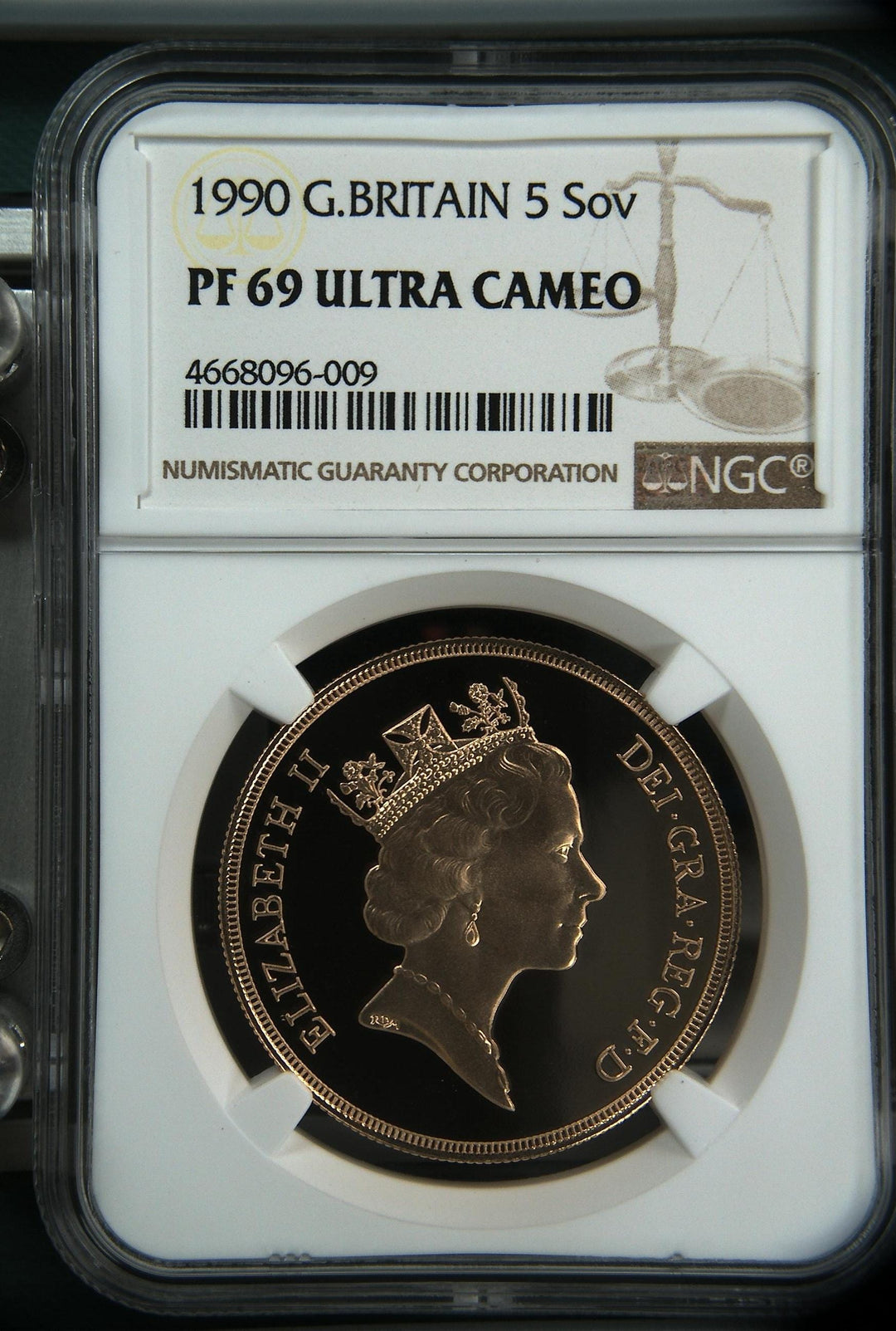 1990年 イギリス ミドルエリザベス 5ポンド金貨 PF 69 ULTRA CAMEO | アンティークコインギャラリア